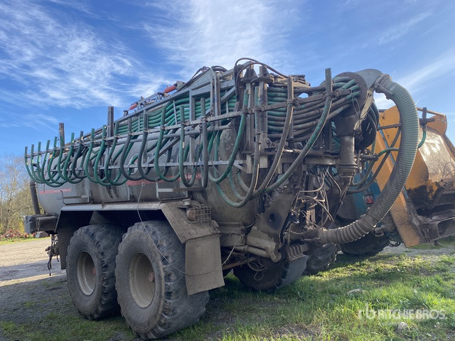 2012 Pichon TCI 18500 18500 L 15m Citerne A Lisier 2 ... Manure Tank - Broyeur/ Épareuse: photos 1 2012 Pichon TCI 18500 18500 L 15m Citerne A Lisier 2 ... Manure Tank - Broyeur/ Épareuse: photos 1