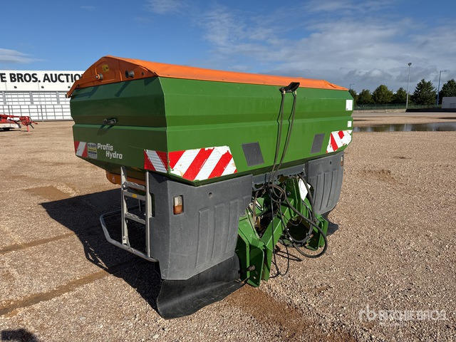 2016 Amazone ZATS 4200 Hydro 54 m 3-Point 4200 L Epandeur A ... Fertilizer Spreader - Distributeur d'engrais: photos 1 2016 Amazone ZATS 4200 Hydro 54 m 3-Point 4200 L Epandeur A ... Fertilizer Spreader - Distributeur d'engrais: photos 1