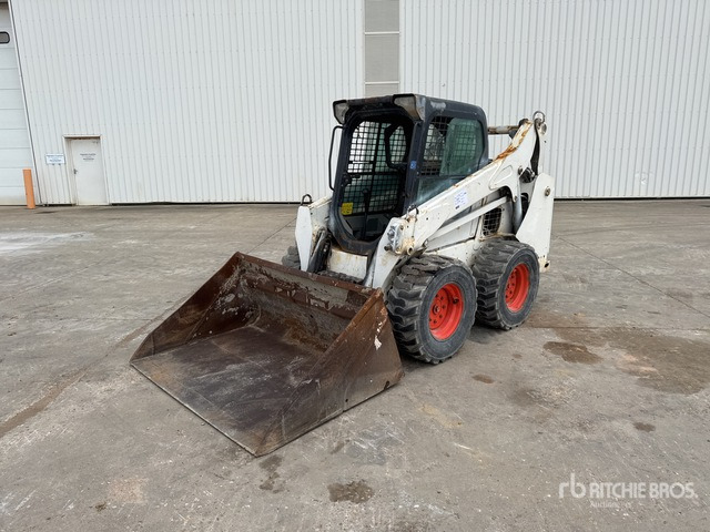 2016 Bobcat S530 Chargeuse Compacte Skid Steer Loader - Mini chargeuse: photos 1 2016 Bobcat S530 Chargeuse Compacte Skid Steer Loader - Mini chargeuse: photos 1