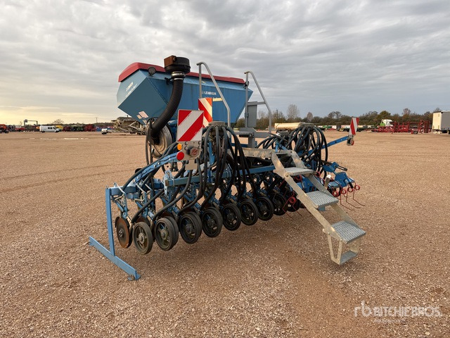 2021 Lemken Solitair 9/400 4 m 3-Point Semoir Porte Arriere 4m Air Seeder - Semoir: photos 4 2021 Lemken Solitair 9/400 4 m 3-Point Semoir Porte Arriere 4m Air Seeder - Semoir: photos 4