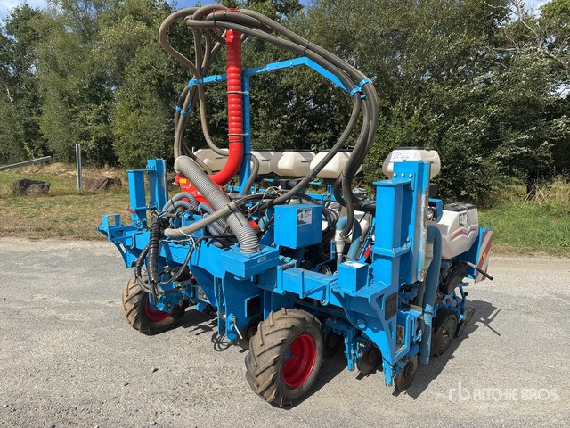2021 Monosem NG Plus ME-9R MultiSlide Semoir Monograine Planter - Semoir monograine: photos 3 2021 Monosem NG Plus ME-9R MultiSlide Semoir Monograine Planter - Semoir monograine: photos 3