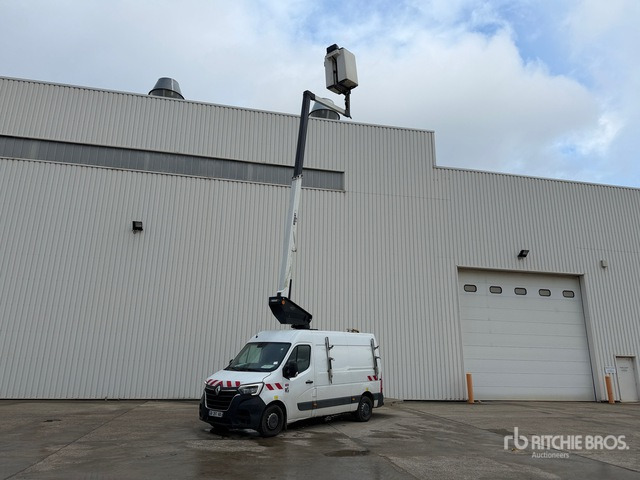 2021 Renault Master 2021 Versalift VTL135EVO 11 m o ... Bucket Truck - Camion avec nacelle: photos 2 2021 Renault Master 2021 Versalift VTL135EVO 11 m o ... Bucket Truck - Camion avec nacelle: photos 2