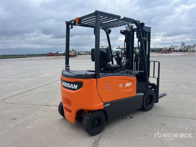 2023 Doosan B30X-7 PLUS 3000 kg (Unused) Electric Forklift - Chariot élévateur électrique: photos 4 2023 Doosan B30X-7 PLUS 3000 kg (Unused) Electric Forklift - Chariot élévateur électrique: photos 4