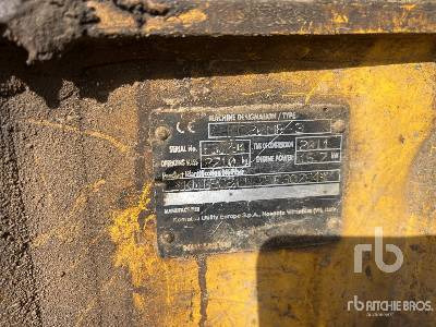 KOMATSU PC26MR3 Mini-Pelle - Mini pelle: photos 5 KOMATSU PC26MR3 Mini-Pelle - Mini pelle: photos 5
