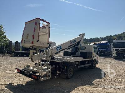 NISSAN CABSTAR 35.12 2013 CTE 201PRO H 19 m on 4x2 C ... - Camion avec nacelle: photos 3 NISSAN CABSTAR 35.12 2013 CTE 201PRO H 19 m on 4x2 C ... - Camion avec nacelle: photos 3