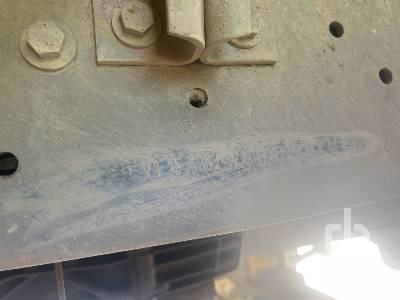 RENAULT KERAX 420 DCI 8x4 Camion Bi-Benne - Camion benne: photos 2 RENAULT KERAX 420 DCI 8x4 Camion Bi-Benne - Camion benne: photos 2