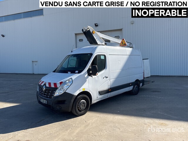 Renault Master Camion ? godets - Camion avec nacelle: photos 2 Renault Master Camion ? godets - Camion avec nacelle: photos 2