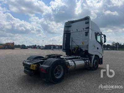 IVECO STRALIS 460 NP 4x2 Tracteur Routier Avec Couchette - Tracteur routier: photos 3 IVECO STRALIS 460 NP 4x2 Tracteur Routier Avec Couchette - Tracteur routier: photos 3