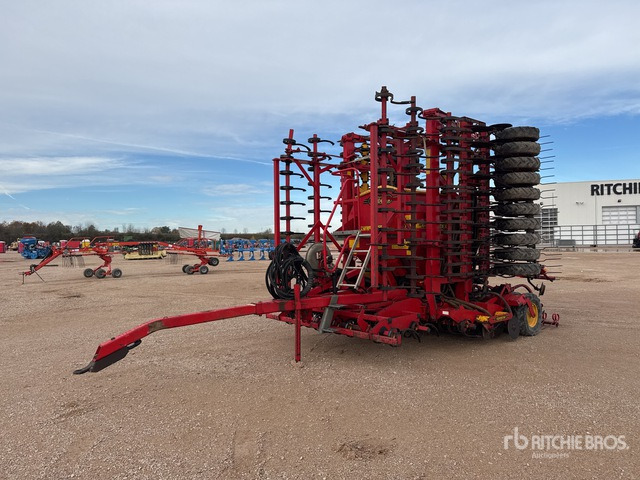 Vaderstad Rapid A 800 Seed Drill - Semoir: photos 2 Vaderstad Rapid A 800 Seed Drill - Semoir: photos 2