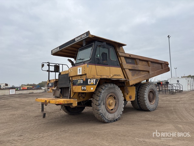 2003 Cat 771D (Inoperable) Haul Truck - Tombereau rigide: photos 1 2003 Cat 771D (Inoperable) Haul Truck - Tombereau rigide: photos 1