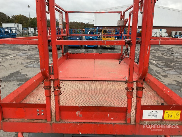 2007 Skyjack SJ6832RT 4x4 Diesel Scissor Lift - Nacelle ciseaux: photos 5 2007 Skyjack SJ6832RT 4x4 Diesel Scissor Lift - Nacelle ciseaux: photos 5