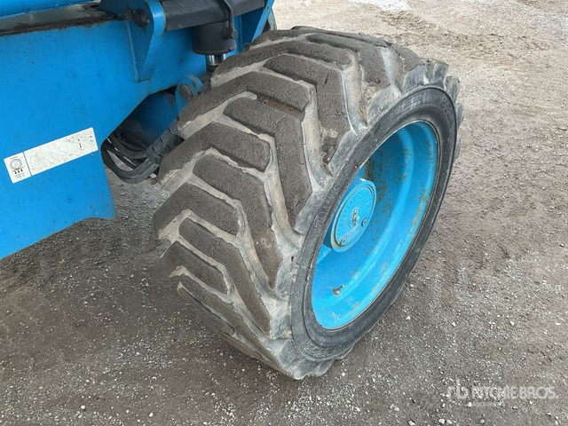 2011 Genie Z80/60 4WD Diesel Articulating Boom Lift - Nacelle articulée: photos 5 2011 Genie Z80/60 4WD Diesel Articulating Boom Lift - Nacelle articulée: photos 5