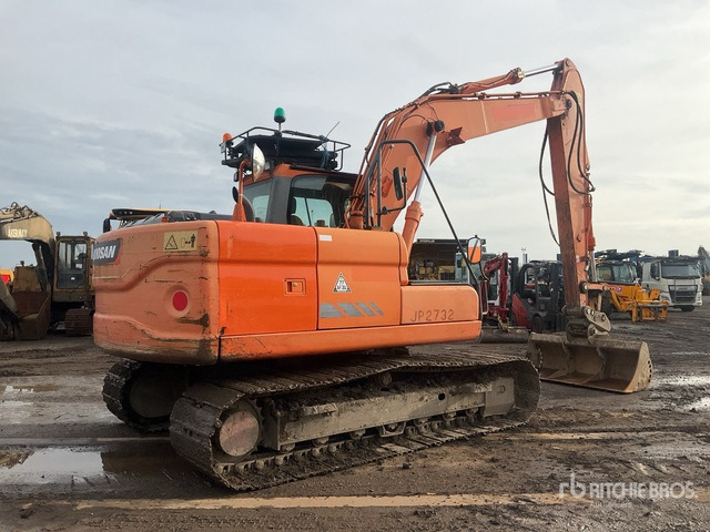 2012 Doosan DX140 LC Tracked Excavator - Pelle sur chenille: photos 3 2012 Doosan DX140 LC Tracked Excavator - Pelle sur chenille: photos 3