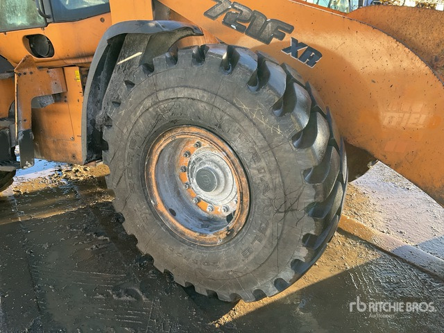 Chargeuse sur pneus 2014 Case 721F Wheel Loader: photos 6