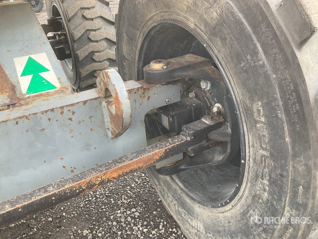 2014 Haulotte HA16PX 4WD Diesel Articulating Boom Lift - Nacelle articulée: photos 5 2014 Haulotte HA16PX 4WD Diesel Articulating Boom Lift - Nacelle articulée: photos 5