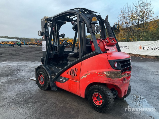 2014 Linde H30T02 3000 kg Forklift - Chariot élévateur: photos 4 2014 Linde H30T02 3000 kg Forklift - Chariot élévateur: photos 4