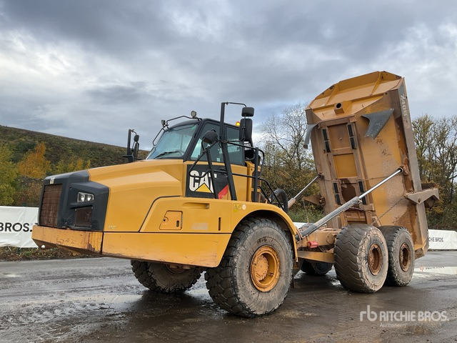 2015 Cat 740B Articulated Dump Truck - Tombereau articulé: photos 1 2015 Cat 740B Articulated Dump Truck - Tombereau articulé: photos 1