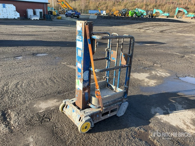 2015 Power Tower Peco Vertical Mast Lift - Nacelle à mât vertical: photos 3 2015 Power Tower Peco Vertical Mast Lift - Nacelle à mât vertical: photos 3