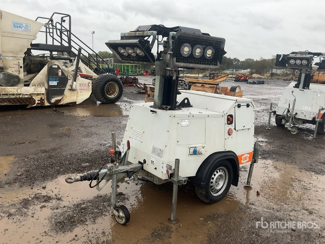 2015 SMC TL90 Quantity of (5) Light Tower Light Tower - Mat d'éclairage: photos 1 2015 SMC TL90 Quantity of (5) Light Tower Light Tower - Mat d'éclairage: photos 1