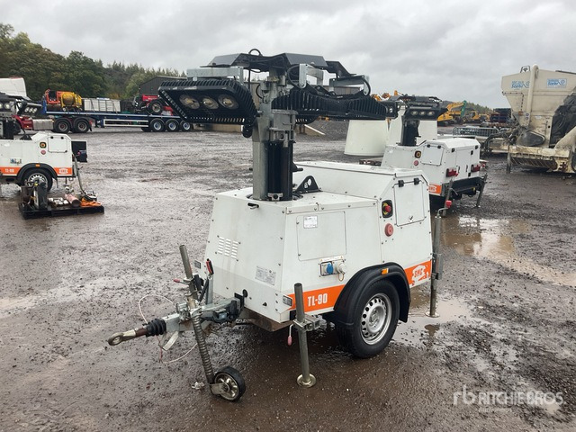 2015 SMC TL90 Quantity of (5) Light Tower Light Tower - Mat d'éclairage: photos 1 2015 SMC TL90 Quantity of (5) Light Tower Light Tower - Mat d'éclairage: photos 1