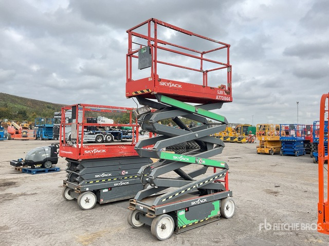 2017 Skyjack SJlll3226 2017 Skyjack SJLLL3226 Scissor Lift Scissor Lift - Nacelle ciseaux: photos 2 2017 Skyjack SJlll3226 2017 Skyjack SJLLL3226 Scissor Lift Scissor Lift - Nacelle ciseaux: photos 2