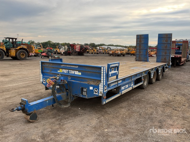 Hogg Engineering Flatbed Trailer - Remorque porte-engin surbaissée: photos 1 Hogg Engineering Flatbed Trailer - Remorque porte-engin surbaissée: photos 1