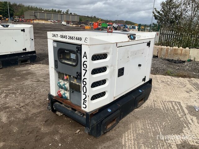 Sdmo R22 Generator Set - Groupe électrogène: photos 3 Sdmo R22 Generator Set - Groupe électrogène: photos 3