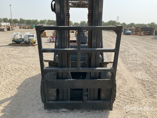 1995 Toyota 5FDA50 5 ton (Inoperable) Forklift - Chariot élévateur diesel: photos 5 1995 Toyota 5FDA50 5 ton (Inoperable) Forklift - Chariot élévateur diesel: photos 5