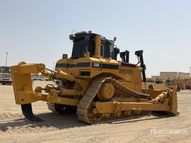 2005 Cat D8R - Bulldozer: photos 3 2005 Cat D8R - Bulldozer: photos 3