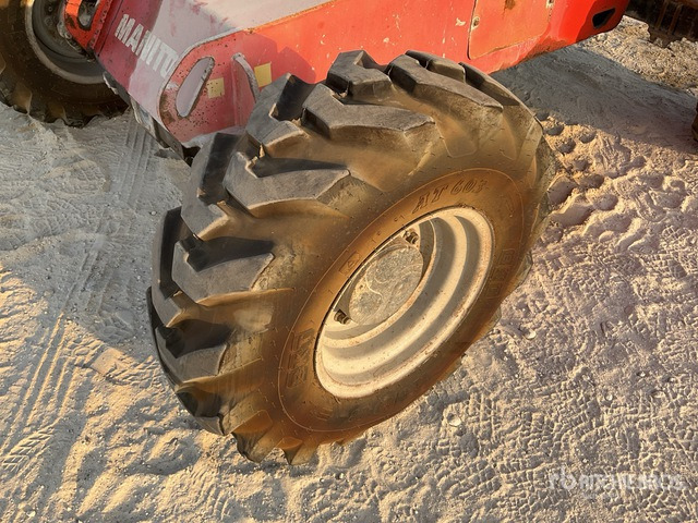 2005 Manitou 180ATJ 4WD Diesel (Inoperable) Articulating Boom Lift - Nacelle articulée: photos 4 2005 Manitou 180ATJ 4WD Diesel (Inoperable) Articulating Boom Lift - Nacelle articulée: photos 4