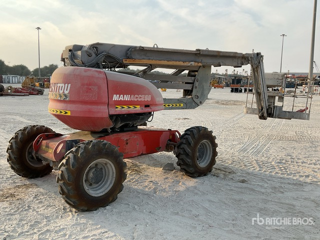 2005 Manitou 180ATJ 4WD Diesel (Inoperable) Articulating Boom Lift - Nacelle articulée: photos 3 2005 Manitou 180ATJ 4WD Diesel (Inoperable) Articulating Boom Lift - Nacelle articulée: photos 3