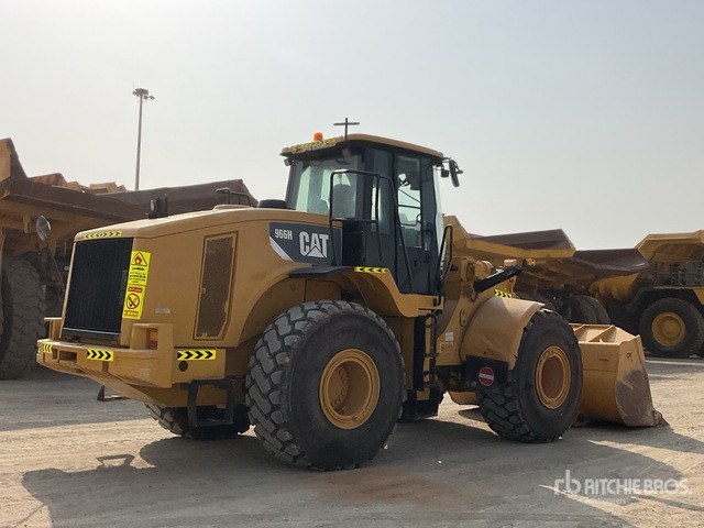 2007 Cat 966H - Chargeuse sur pneus: photos 3 2007 Cat 966H - Chargeuse sur pneus: photos 3