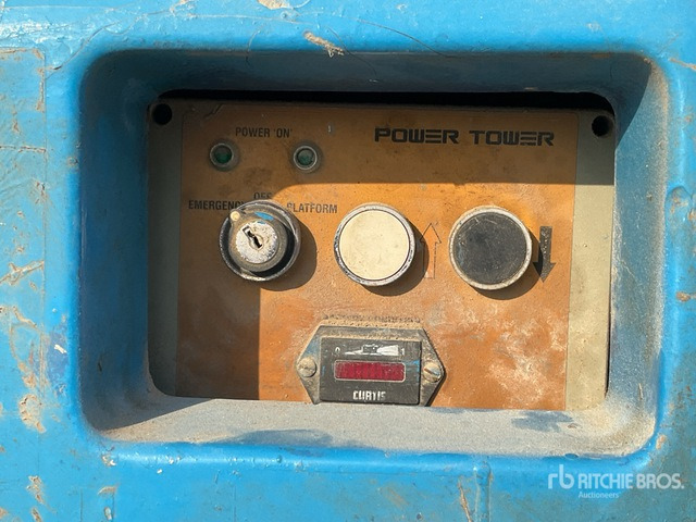 2008 Power Towers 6 mtr Vertical Mast Lift - Nacelle à mât vertical: photos 5 2008 Power Towers 6 mtr Vertical Mast Lift - Nacelle à mât vertical: photos 5