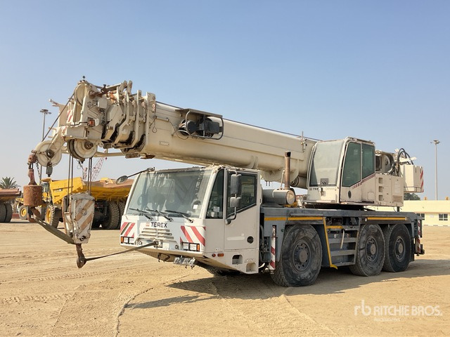 2008 Terex-Demag AC50-1 50 ton 6x6x6 All Terrain Crane - Grue tout-terrain: photos 1 2008 Terex-Demag AC50-1 50 ton 6x6x6 All Terrain Crane - Grue tout-terrain: photos 1