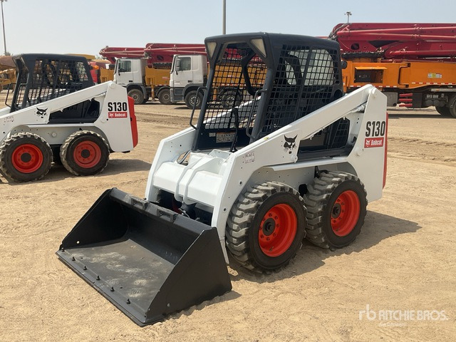 2009 Bobcat S130 - Mini chargeuse: photos 2 2009 Bobcat S130 - Mini chargeuse: photos 2