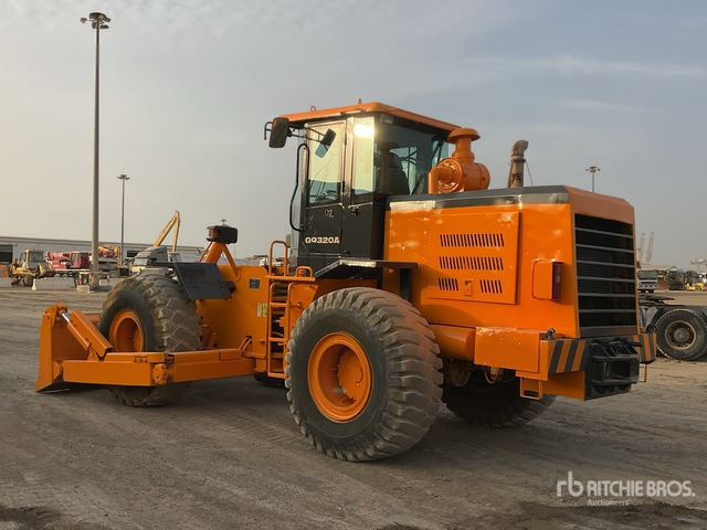 2010 Yutong GQ320A - Bulldozer: photos 3 2010 Yutong GQ320A - Bulldozer: photos 3
