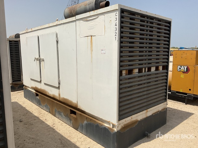 2011 Cummins 344 kVA Skid-Mounted (Inoperable) Generator Set - Groupe électrogène: photos 4 2011 Cummins 344 kVA Skid-Mounted (Inoperable) Generator Set - Groupe électrogène: photos 4