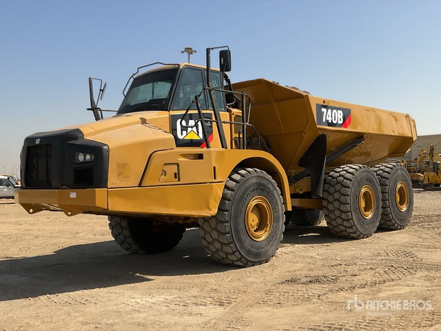 2012 Cat 740B Articulated Dump Truck - Tombereau articulé: photos 1 2012 Cat 740B Articulated Dump Truck - Tombereau articulé: photos 1