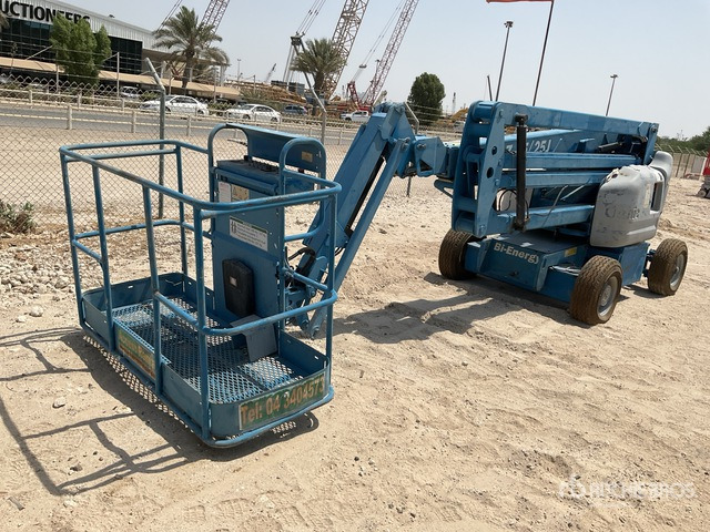 2012 Genie Z-45/25J 2WD Diesel (Inoperable) Articulating Boom Lift - Nacelle articulée: photos 1 2012 Genie Z-45/25J 2WD Diesel (Inoperable) Articulating Boom Lift - Nacelle articulée: photos 1