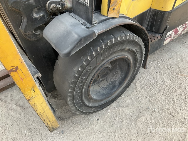 2014 Hyster H3.0FT 3 ton Forklift - Chariot élévateur: photos 5 2014 Hyster H3.0FT 3 ton Forklift - Chariot élévateur: photos 5