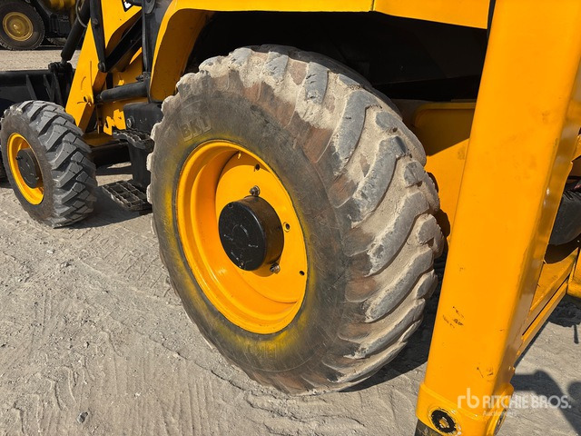 2014 JCB 3DX 4x4 Backhoe Loader - Tractopelle: photos 4 2014 JCB 3DX 4x4 Backhoe Loader - Tractopelle: photos 4