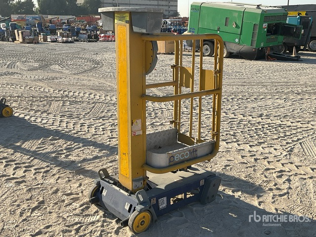 2014 Power Tower Peco Vertical Mast Lift - Nacelle à mât vertical: photos 3 2014 Power Tower Peco Vertical Mast Lift - Nacelle à mât vertical: photos 3