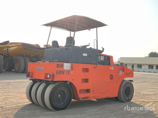 2015 Hamm GRW18 8 Wheel Pneumatic Roller - Compacteur à pneus: photos 3 2015 Hamm GRW18 8 Wheel Pneumatic Roller - Compacteur à pneus: photos 3