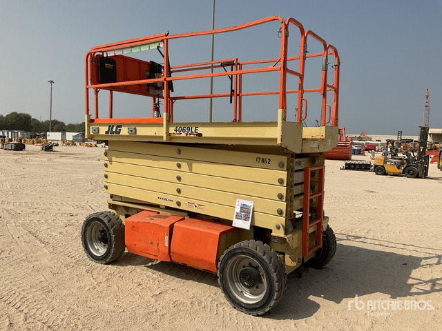 2015 JLG 4069LE Electric Scissor Lift - Nacelle ciseaux: photos 4 2015 JLG 4069LE Electric Scissor Lift - Nacelle ciseaux: photos 4