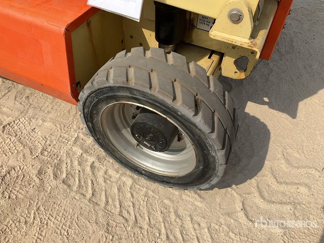 2015 JLG 4069LE Electric Scissor Lift - Nacelle ciseaux: photos 5 2015 JLG 4069LE Electric Scissor Lift - Nacelle ciseaux: photos 5