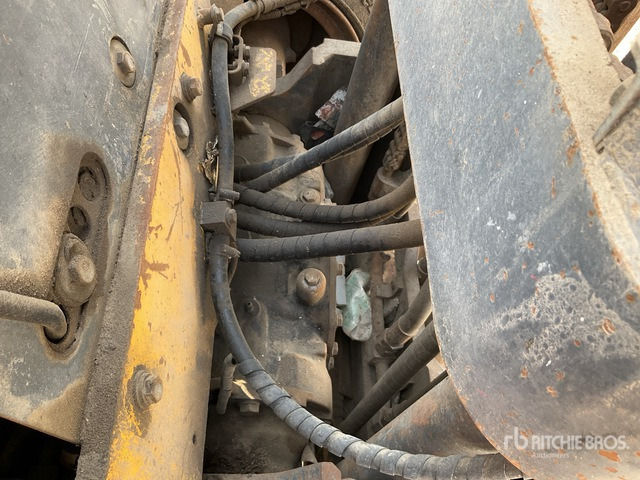 2015 Komatsu FH40-1 4 ton Forklift - Chariot élévateur diesel: photos 5 2015 Komatsu FH40-1 4 ton Forklift - Chariot élévateur diesel: photos 5