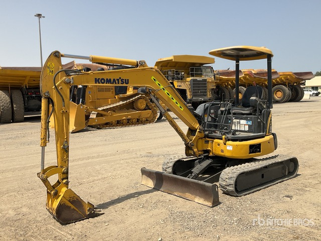 2015 Komatsu PC35MR-3 - Mini pelle: photos 2 2015 Komatsu PC35MR-3 - Mini pelle: photos 2