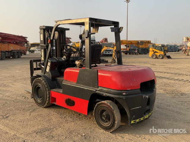 2015 Tailift FD50 5 ton Forklift - Chariot élévateur diesel: photos 4 2015 Tailift FD50 5 ton Forklift - Chariot élévateur diesel: photos 4