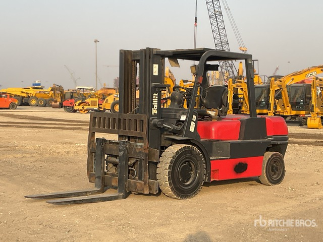 2015 Tailift FD50 5 ton Forklift - Chariot élévateur diesel: photos 1 2015 Tailift FD50 5 ton Forklift - Chariot élévateur diesel: photos 1