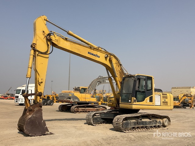2016 Komatsu PC220-8M0 - Pelle sur chenille: photos 2 2016 Komatsu PC220-8M0 - Pelle sur chenille: photos 2